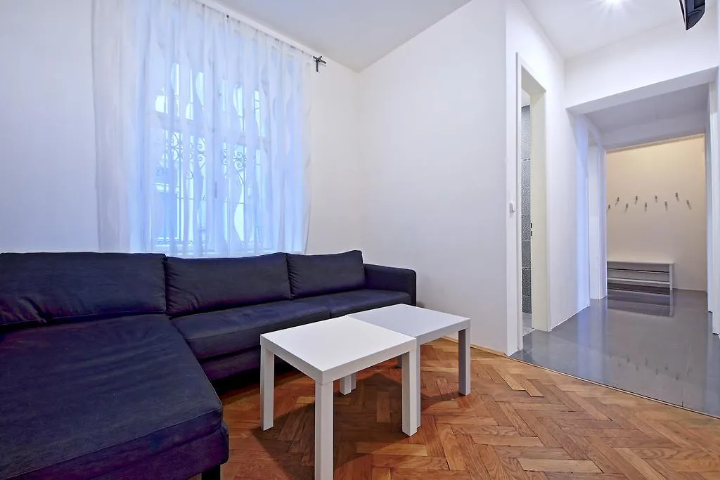 Belehradska Apartment Praha