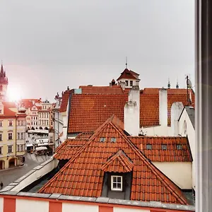 Karlova 25 Appartement