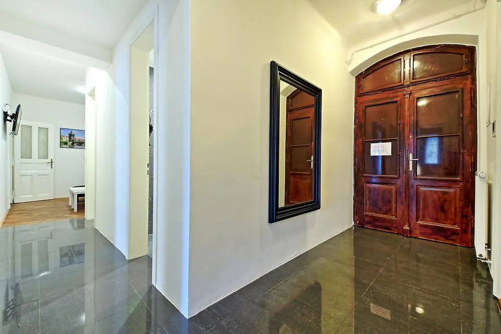 Belehradska Apartment Praga