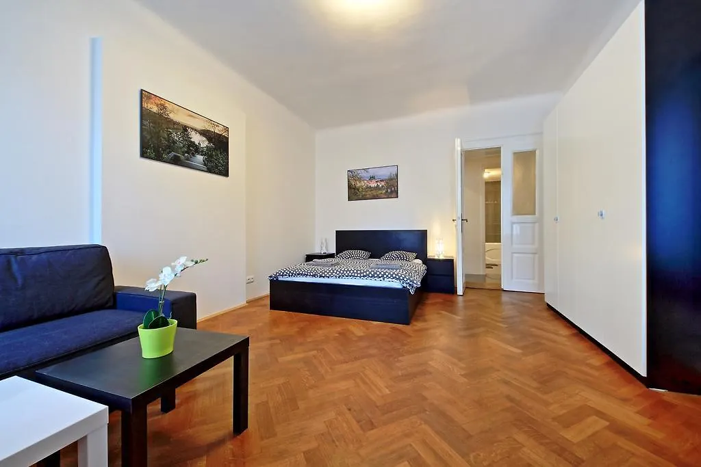 Belehradska Apartment Praga 0*,  República Checa